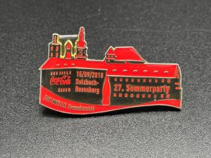 Coca-Cola / Collectors Club / Die Welle / 2018 / Pin Image