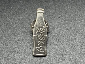 Coca-Cola / Flat Contour Bottle / Pin Image
