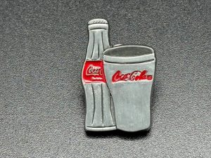 Coca-Cola / Contour Bottle And Glass / Pin Image