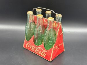 Coca-Cola / 6 Pack Cardboard Carrier / With Wire Handle Image