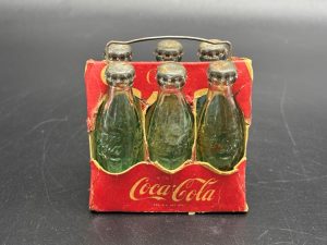 Coca-Cola / Mini Bottles / 6 Pack Paper Carrier / Bill