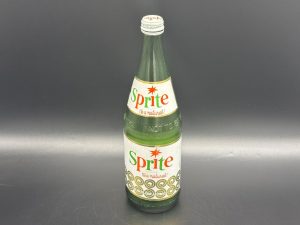 Sprite / 28 FL. OZ. (1 PT. 12 FL. OZ.) / Glass Bottle Image