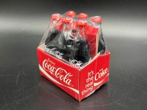 Coca-Cola / Mini Bottles / 6 Pack Paper Carrier / It