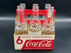 Coca-Cola / 6 Pack Cardboard Carrier / 6 auf einmal... Image
