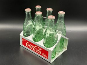 Coca-Cola / Metal Bottle Carrier / 25¢ Plus Deposit Image