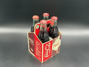 Coca-Cola / 4 Pack Cardboard Carrier / Bottles Circa 1900 Image