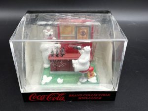 Coca-Cola / Brand Collectible Mini-Clock / Polar Bear At Counter Image